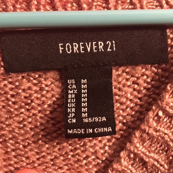 Pink sweater - Picture 2 of 2